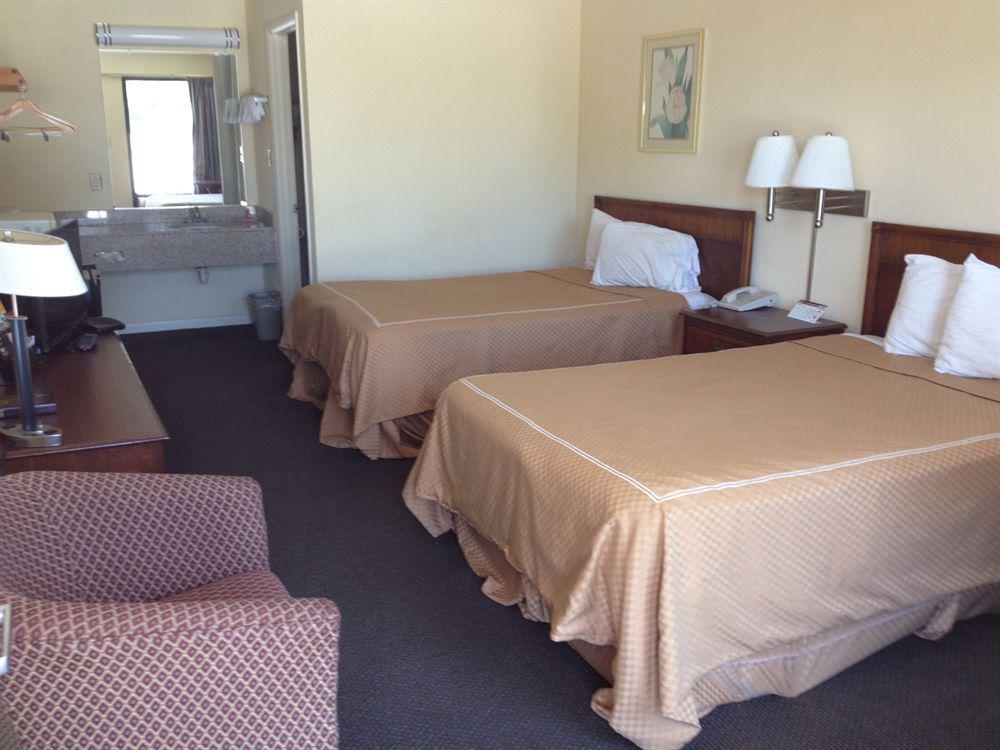 Quality Inn Thomson Exterior foto
