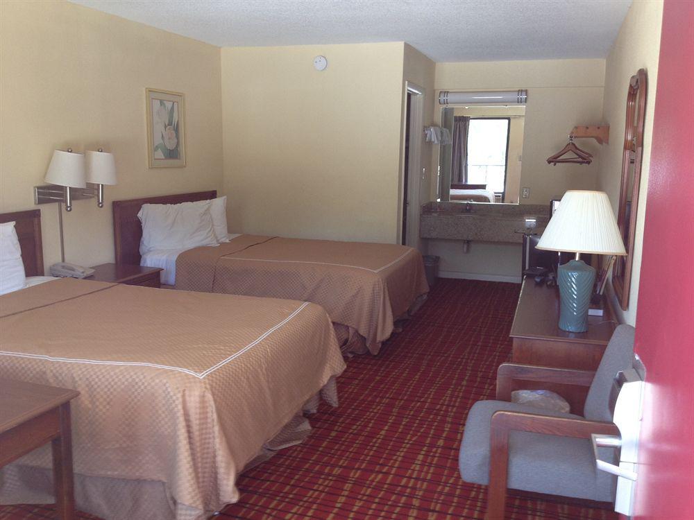 Quality Inn Thomson Exterior foto